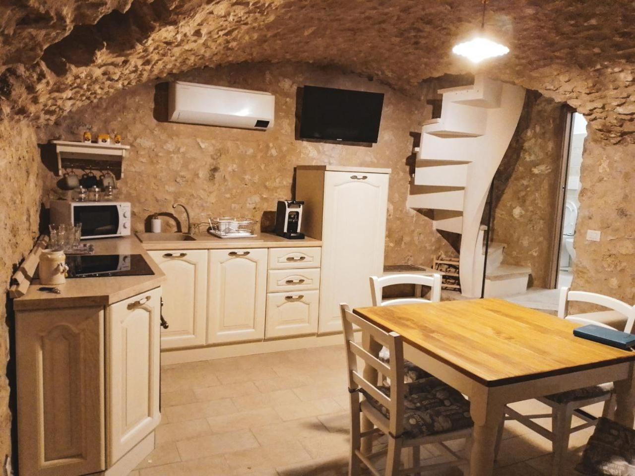 La Casa Sul Lago Posta Fibreno エクステリア 写真