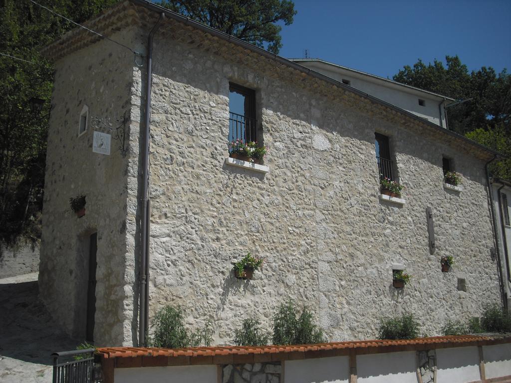 La Casa Sul Lago Posta Fibreno エクステリア 写真