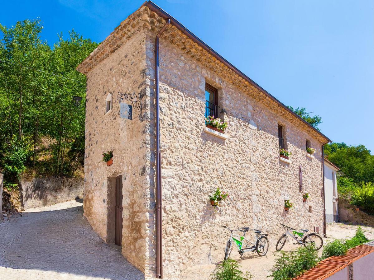 La Casa Sul Lago Posta Fibreno エクステリア 写真